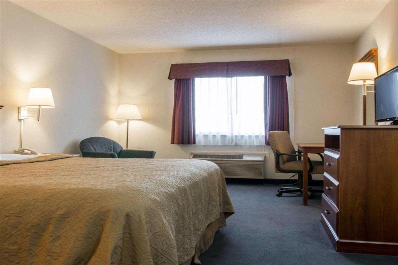 Quality Inn Hudsonville South Esterno foto