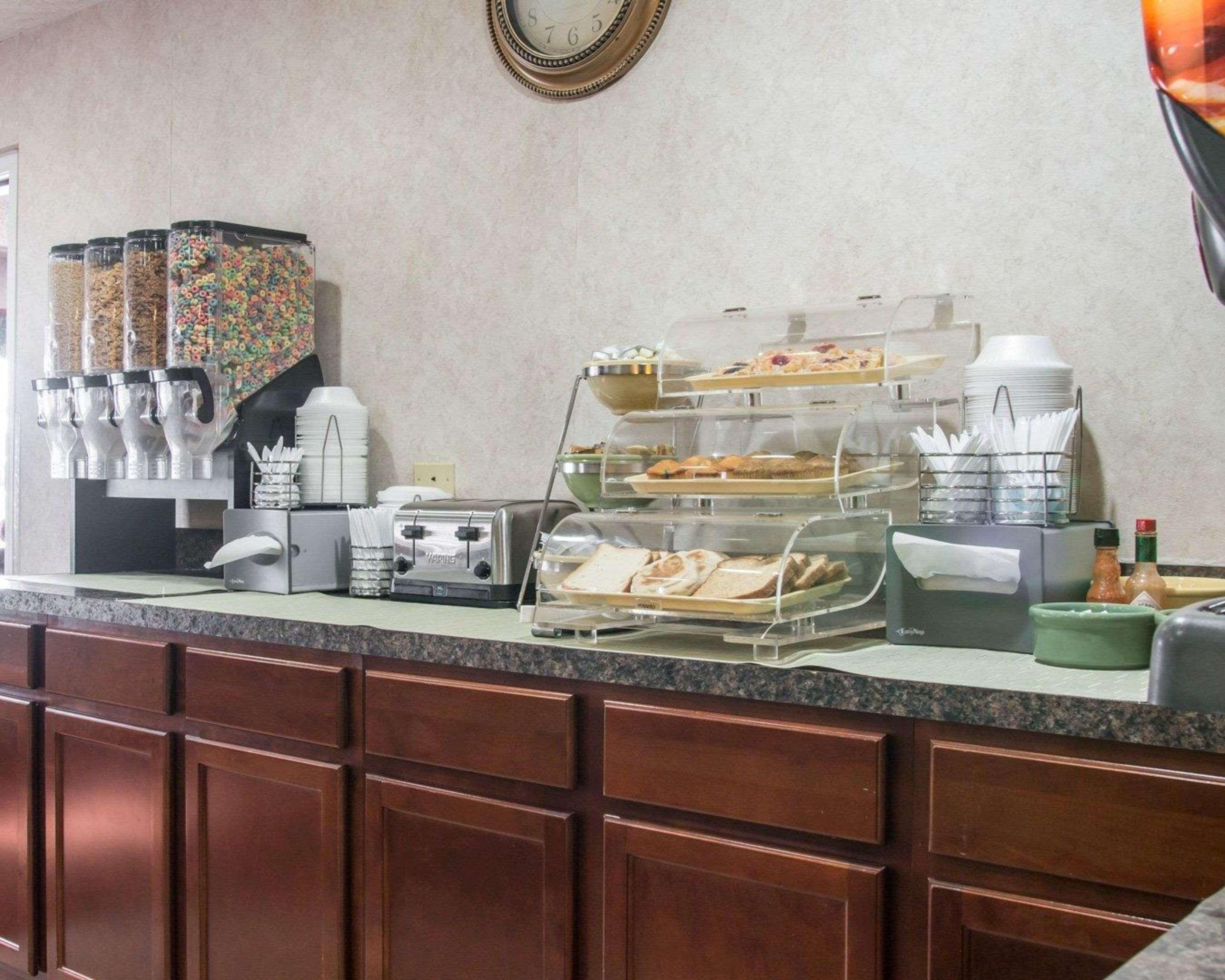Quality Inn Hudsonville South Esterno foto